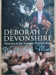 Wait For Me! Memoirs of the Youngest Mitford Sisters-Deborah Devonshire